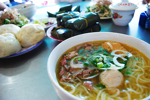 ▲郷土麺のブンボーフエ