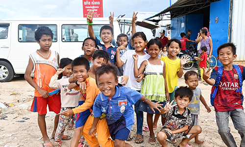 ～カンボジアのスラム・幼稚園・中学校を訪ねる笑顔いっぱいの５日間～ CHANGアジアの子供財団×PITの共同企画ツアー！2023夏 イメージ
