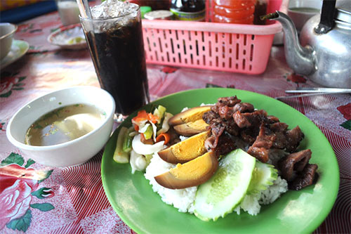 カンボジア豚肉ごはんのおいしい秘密