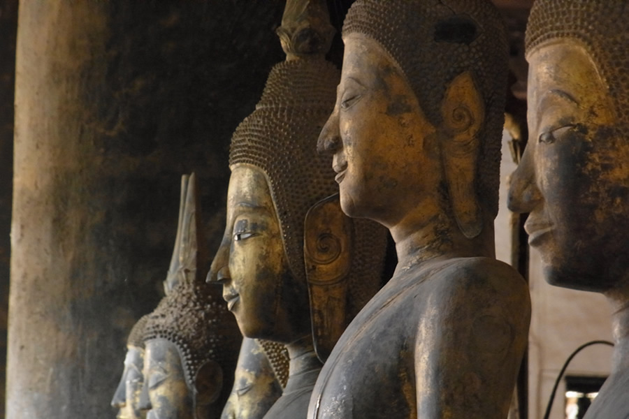 ▲ワット・ビスンナラート(別名・すいか寺)の本堂にある仏像
