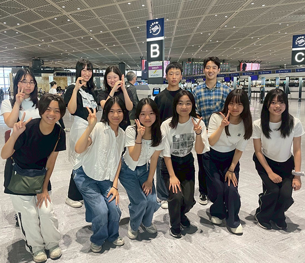 ≪羽田空港から添乗員が同行します！≫