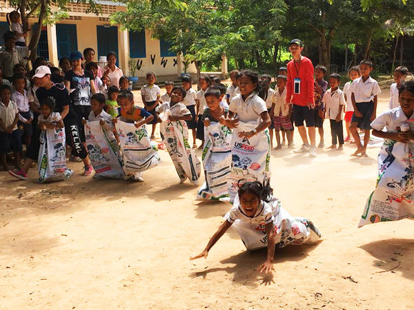 カンボジアの小学校で運動会をしよう！